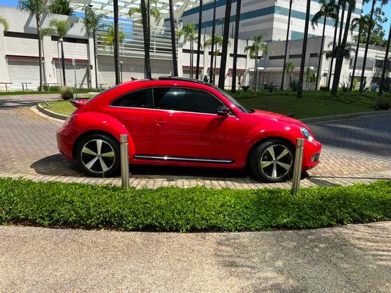 VOLKSWAGEN FUSCA 2.0 TSI 16V GASOLINA 2P AUTOMÁTICO